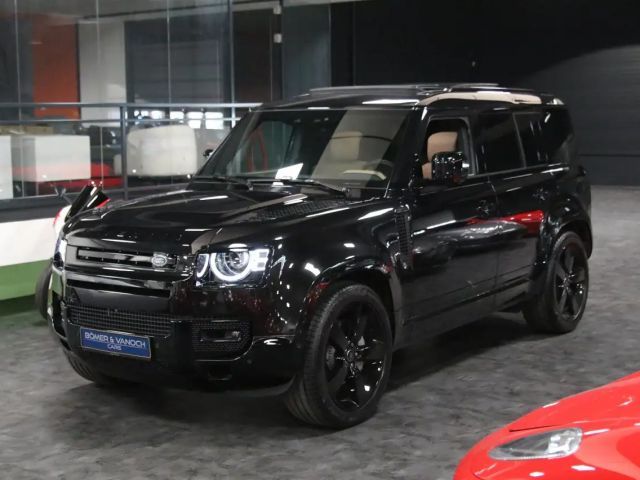 Land Rover Defender 110 D300 Dynamic HSE