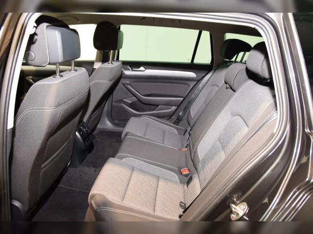 Volkswagen Passat Business DSG Variant