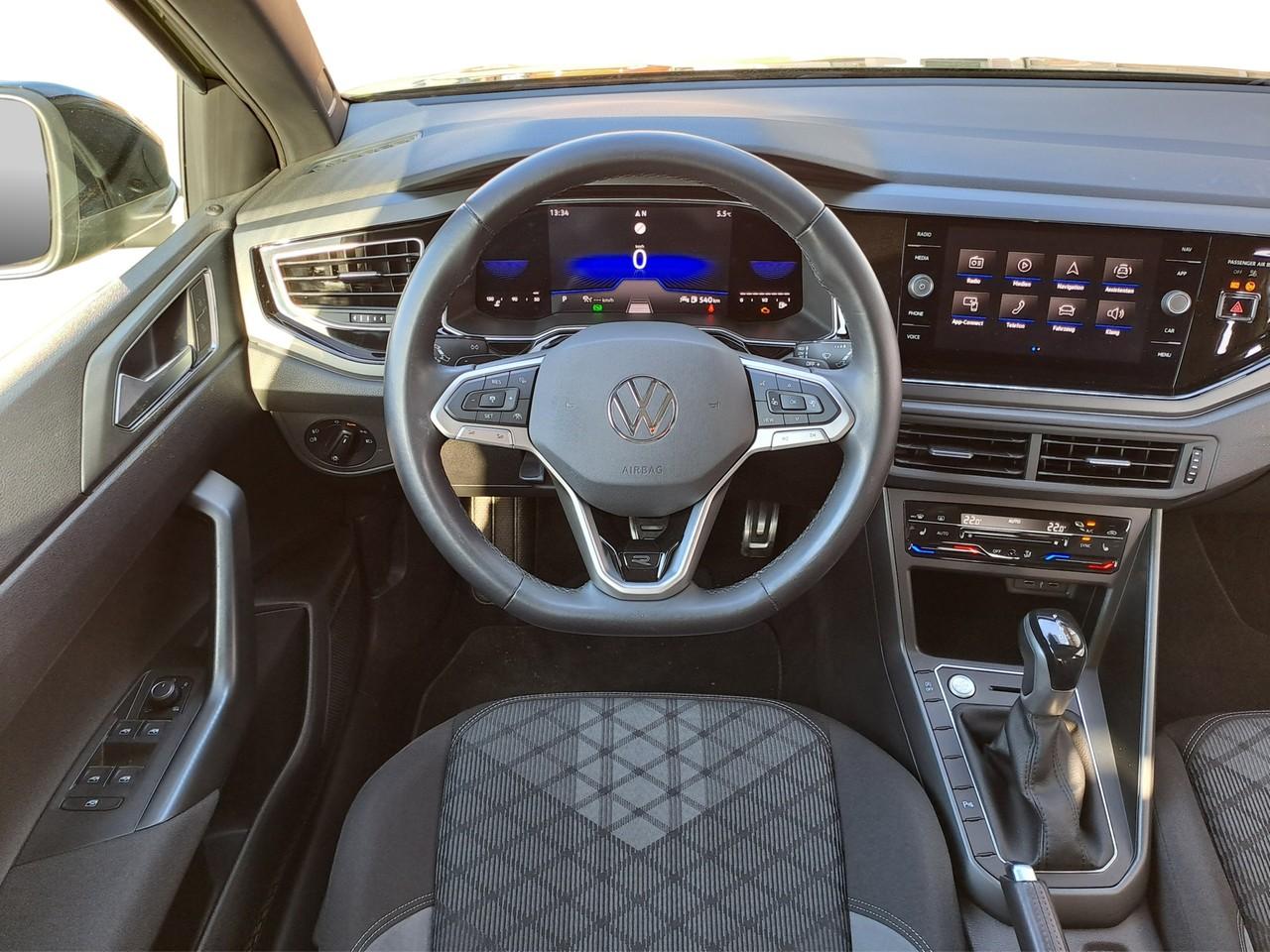 Volkswagen Taigo 1.5 TSI DSG R-Line