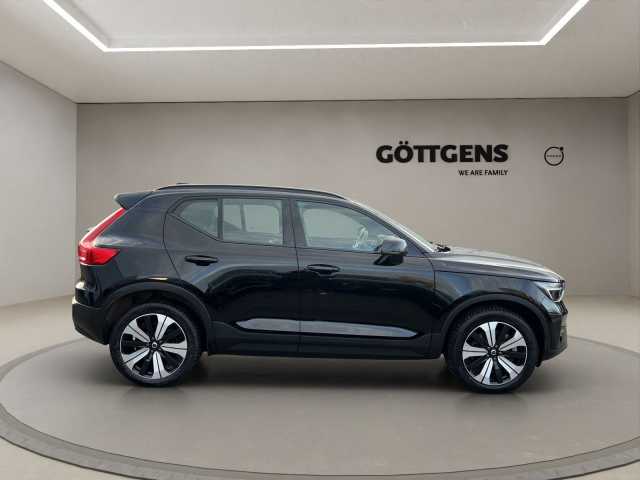 Volvo XC40 Core Recharge