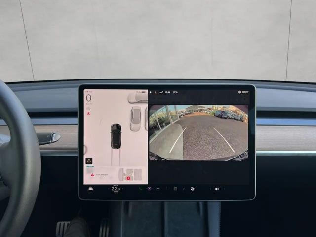 Tesla Model Y AWD Dual Motor Performance