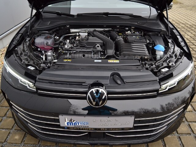 Volkswagen Passat 1.5 eTSI DSG Variant