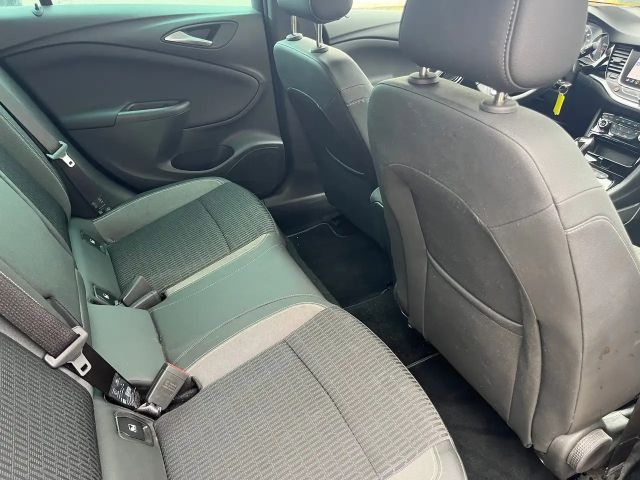 Opel Astra Elegance Sports Tourer
