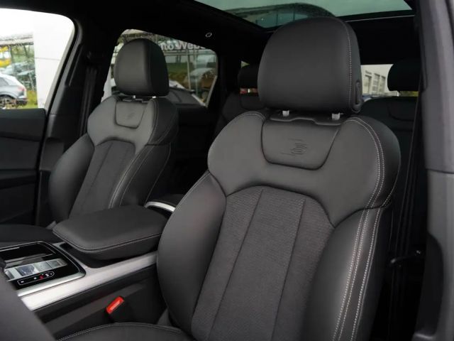 Audi Q7 Business Hybride S-Line