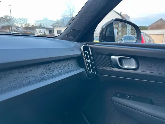 Volvo XC40 Plus Recharge