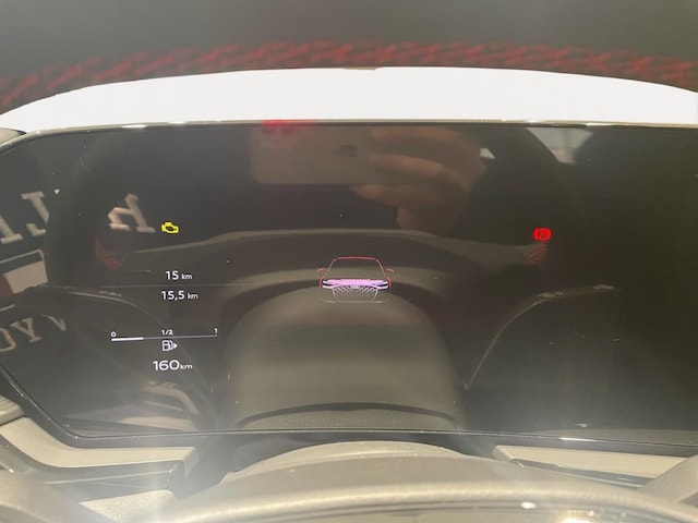 Audi A6 e-tron Avant Quattro