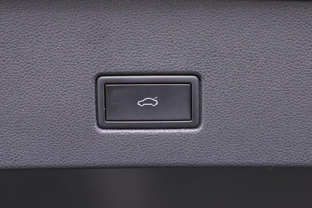 Volkswagen T-Roc 1.5 TSI DSG IQ.Drive R-Line