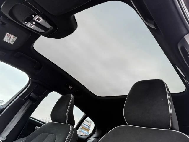 Volvo C40 AWD Plus Recharge Twin Engine