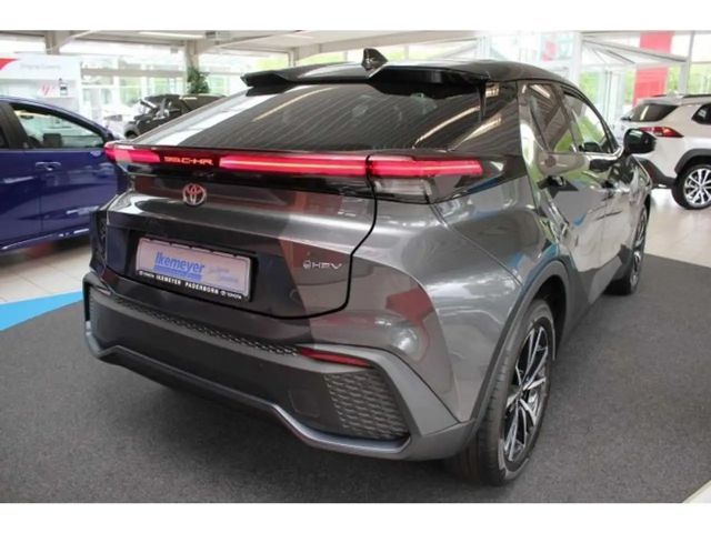 Toyota C-HR Hybride Team D