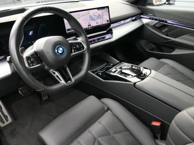 BMW i5 M-Sport Sedan eDrive40