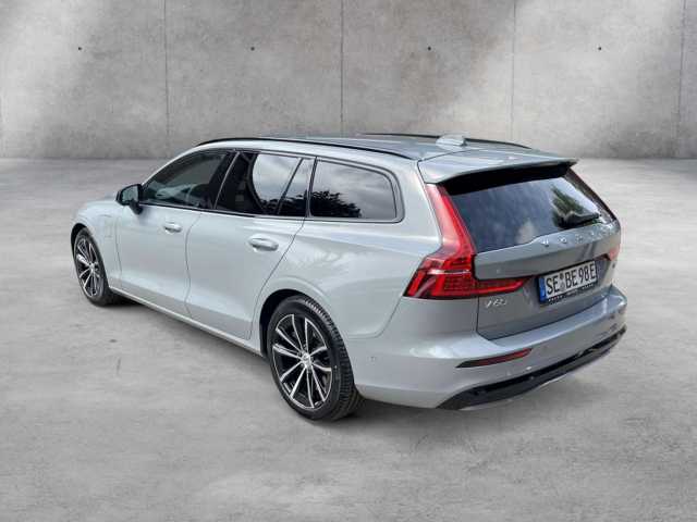 Volvo V60 AWD Dark Plus Recharge T8