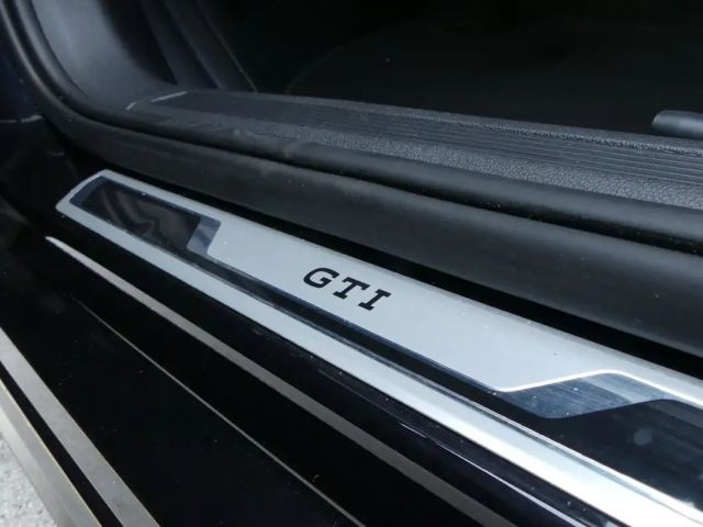 Volkswagen Polo 2.0 TSI GTI