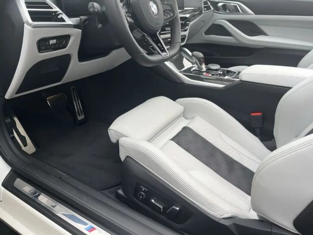 BMW M4 Cabrio Competition xDrive