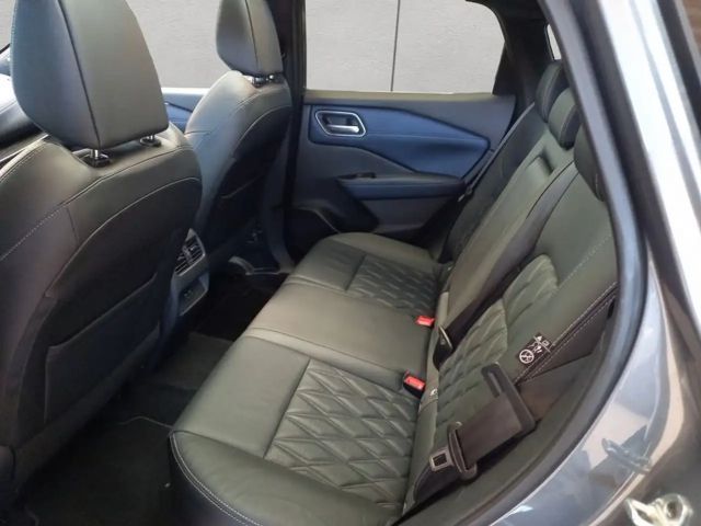 Nissan Qashqai DIG-T Tekna