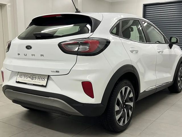 Ford Puma EcoBoost Titanium