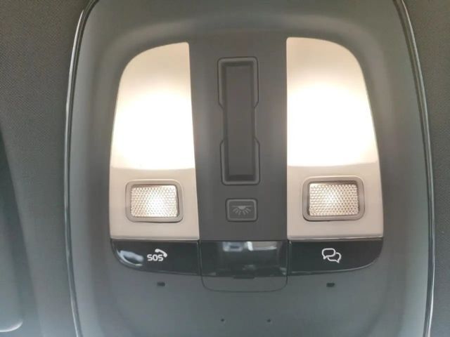 Volvo XC60 AWD Dark Plus