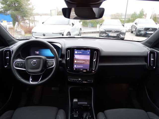 Volvo XC40 AWD Plus Recharge Twin Engine