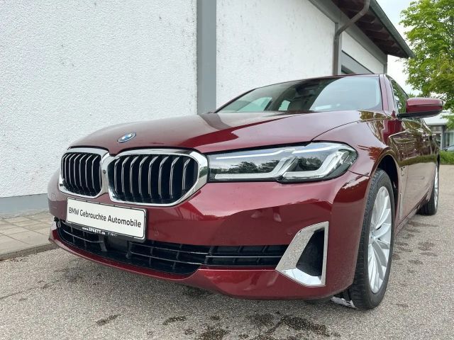 BMW 530 530e Sedan xDrive
