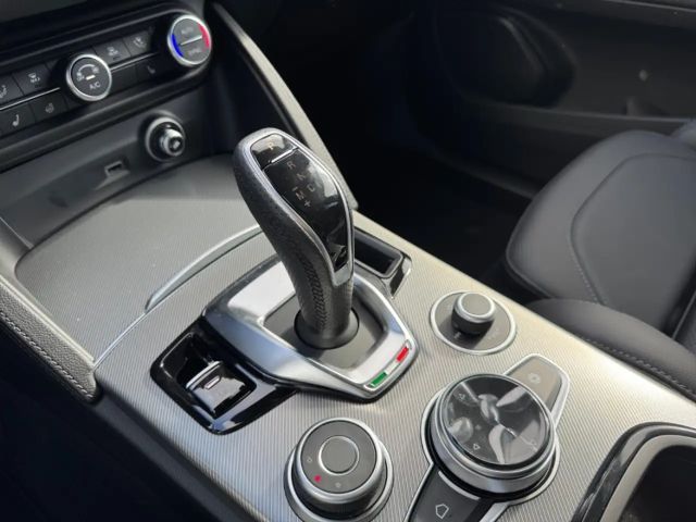 Alfa Romeo Stelvio Q4 Veloce