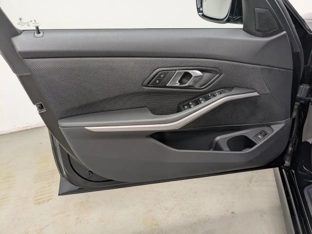 BMW 320 320d Touring