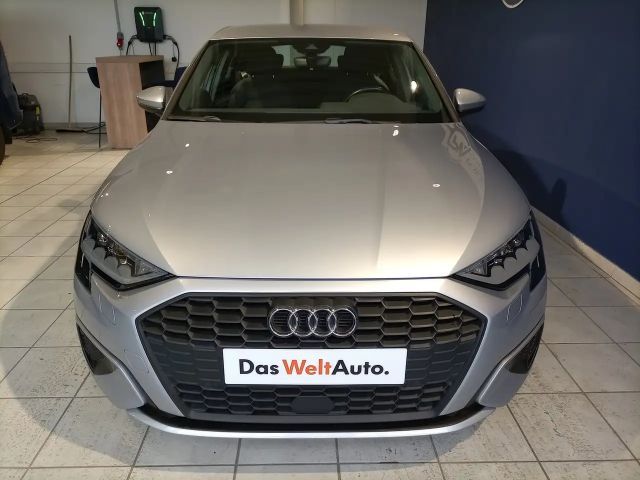 Audi A3 30 TDI Sedan