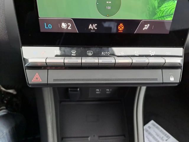 Renault Captur EDC Hybrid Techno