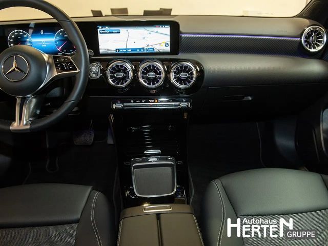 Mercedes-Benz A 180 Progressive