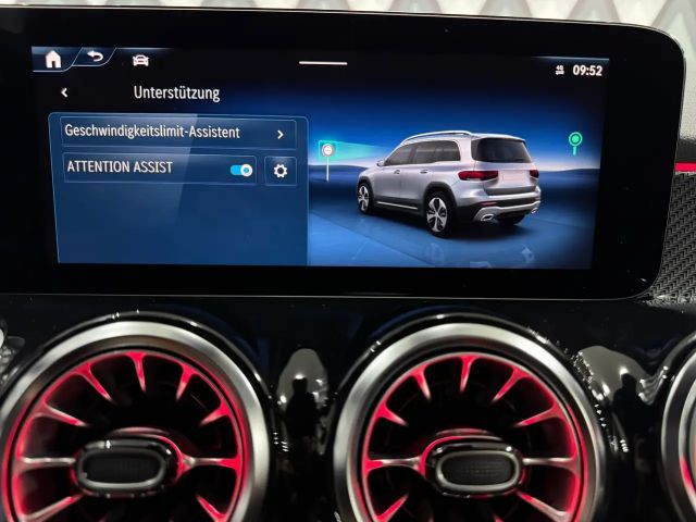 Mercedes-Benz GLB 180 AMG Line