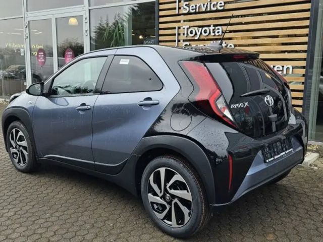 Toyota Aygo X Team D