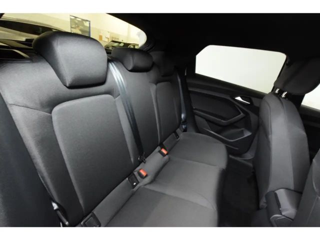 Audi A1 30 TFSI Allstreet S-Tronic