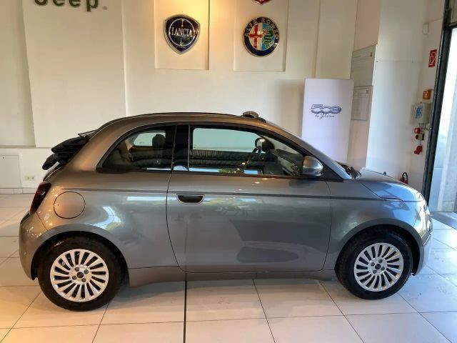 Fiat 500e Cabrio
