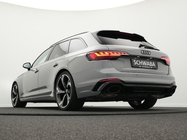 Audi RS4 Avant Quattro