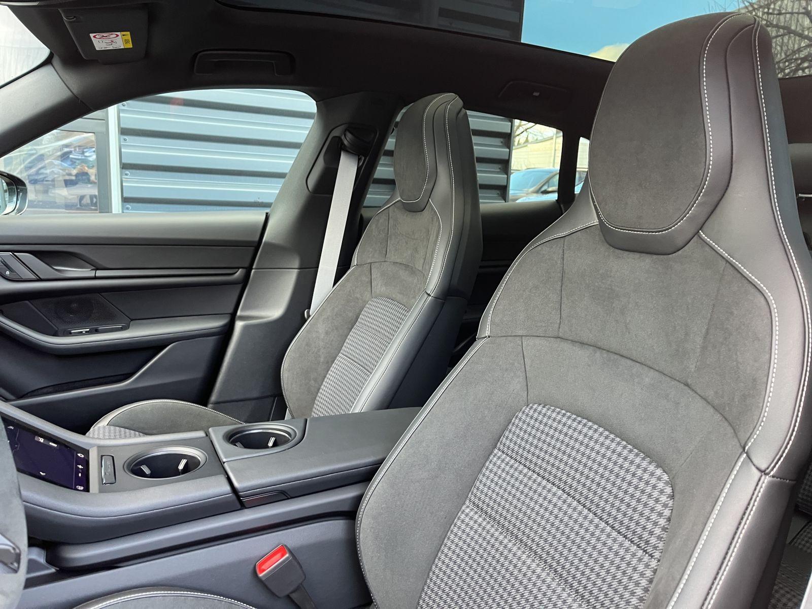 Porsche Taycan Sport Turismo