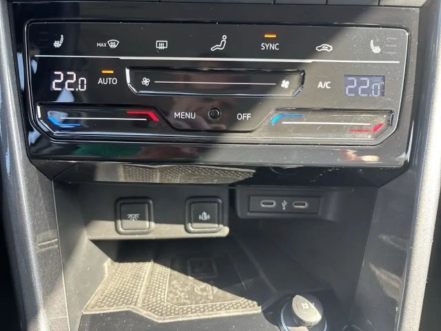 Volkswagen T-Roc 1.5 TSI DSG Style