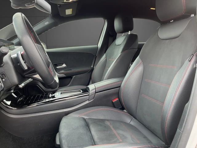 Mercedes-Benz A 250 4MATIC AMG Line