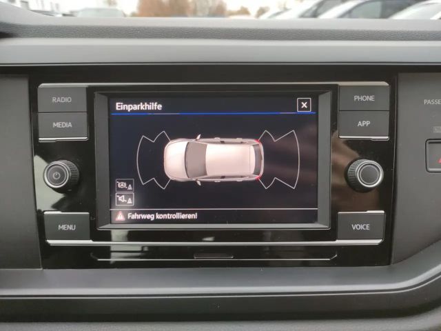 Volkswagen Polo VI Basis 1.0+80Ps+Sitzh+PDC+AppC+Klima+DAB+