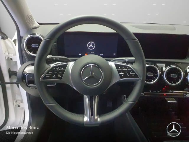 Mercedes-Benz A 200 Progressive