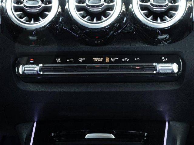 Mercedes-Benz GLB 200 GLB 200 d