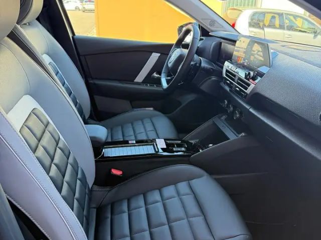 Citroën C4 Hybrid Max