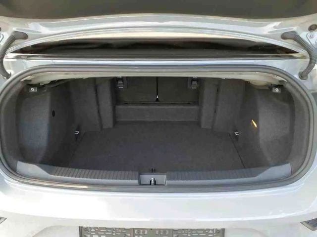 Volkswagen T-Roc 1.5 TSI Cabriolet DSG R-Line