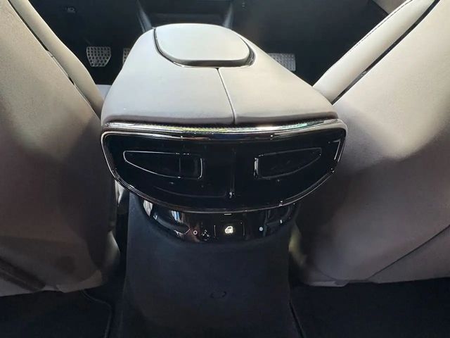 Ferrari Purosangue Celeste Met. - Panorama -Massage Sitze vorn