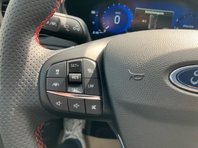 Ford Focus ST Line Wagon