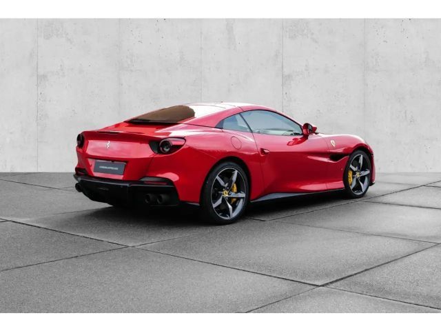 Ferrari Portofino M *Carbon+LED*MagneRide*Ferrari-Approved*