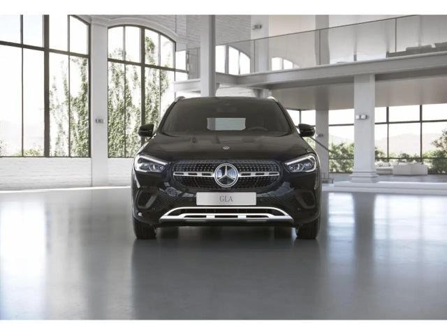 Mercedes-Benz GLA 180 GLA 180 d Style