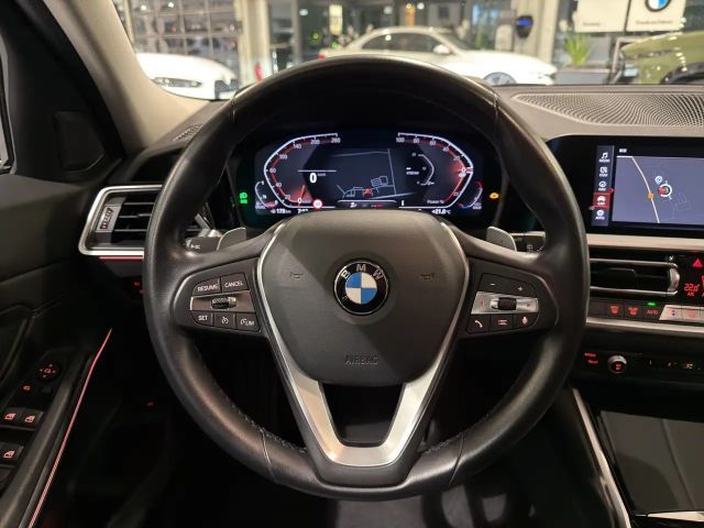 BMW 320 320d Sport Line