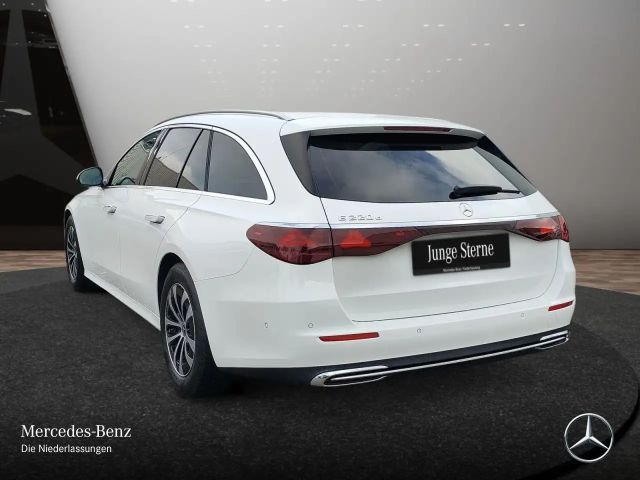Mercedes-Benz E 220 AVANTGARDE E 220 d Estate