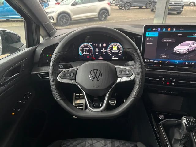 Volkswagen Golf 1.5 TSI R-Line