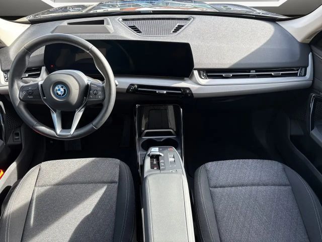 BMW iX1 xDrive30