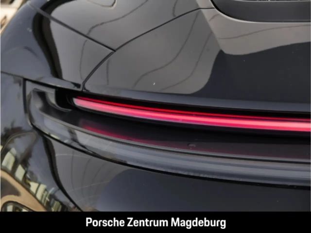 Porsche 992 Cabrio Carrera