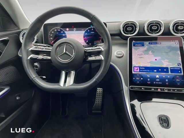 Mercedes-Benz C 200 AMG Line Sedan